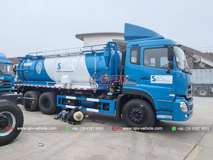 DONGFENG 12,000 Liters Sewage Disposal Truck